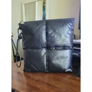 Bottega Veneta Black Quilted Leather Puffy Wristlet Pouch